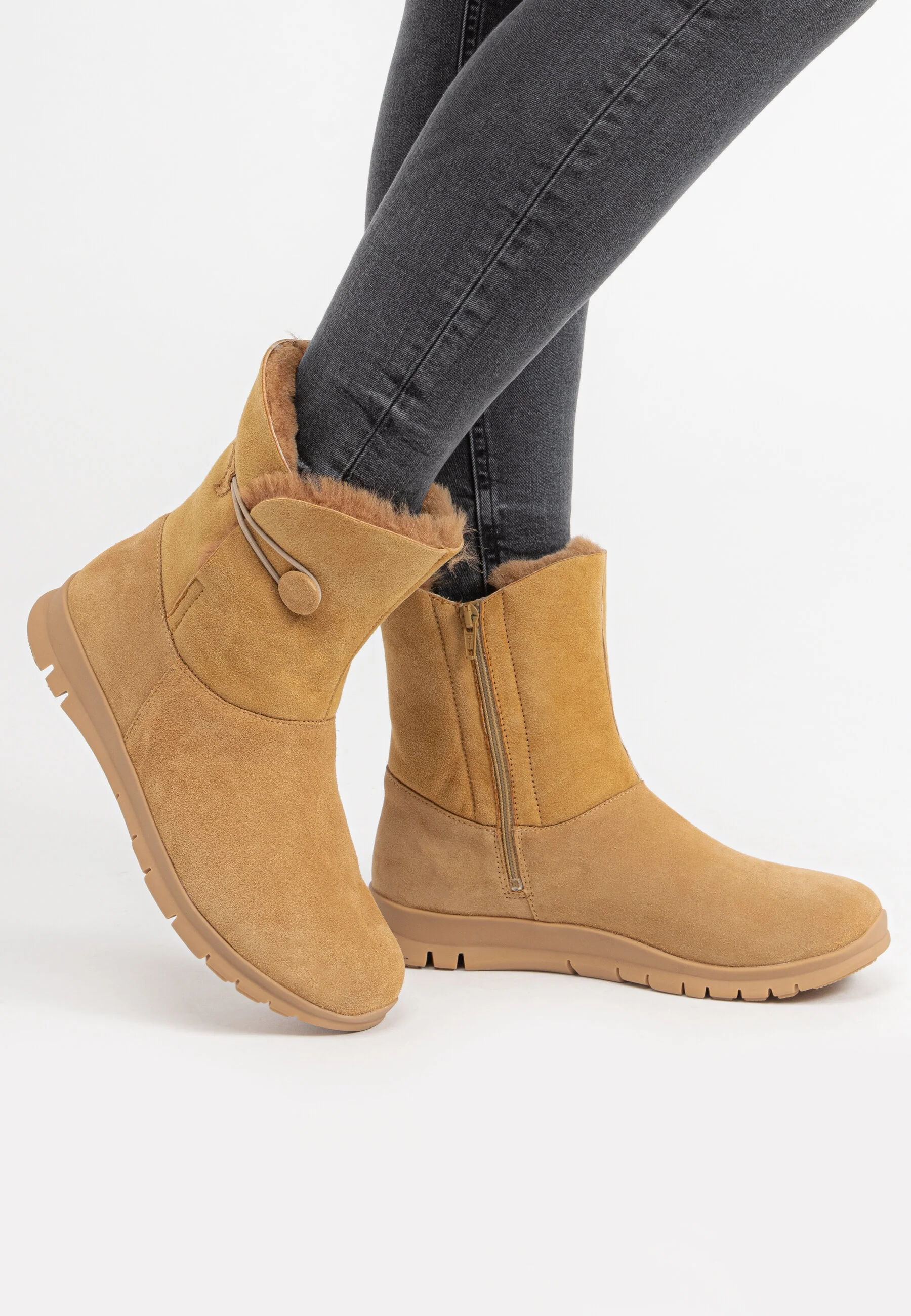 flauschig-wärmender Lammfellstiefel Veloursleder - Image 38